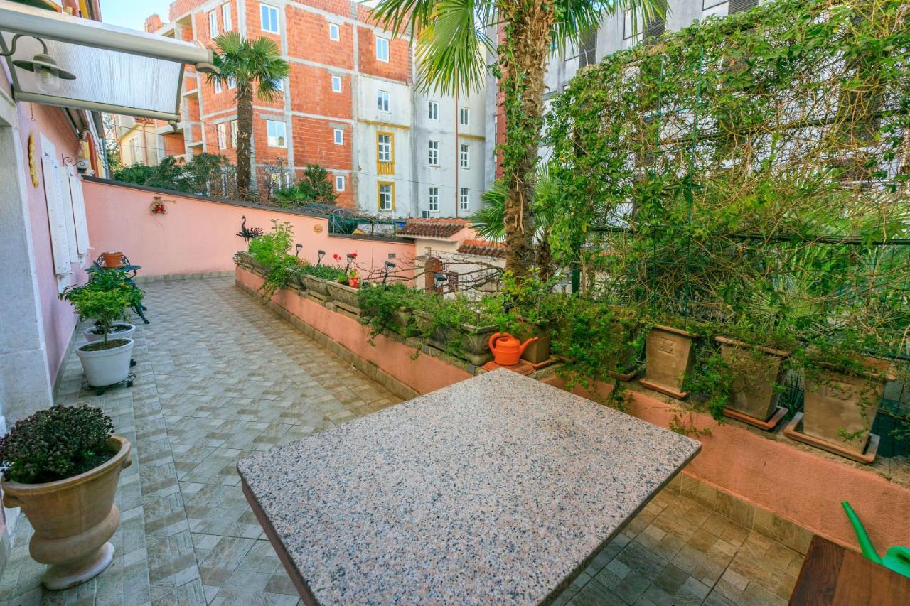 Apartments Villa 7 Crikvenica Exterior foto