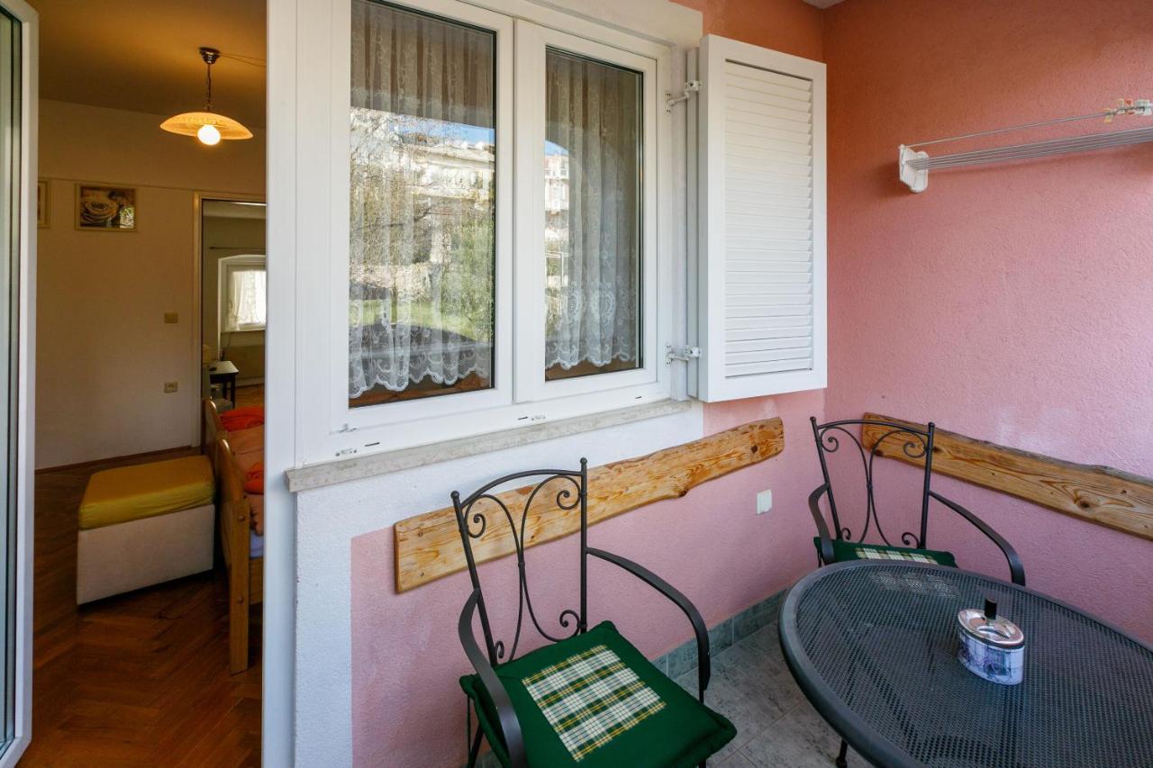 Apartments Villa 7 Crikvenica Exterior foto
